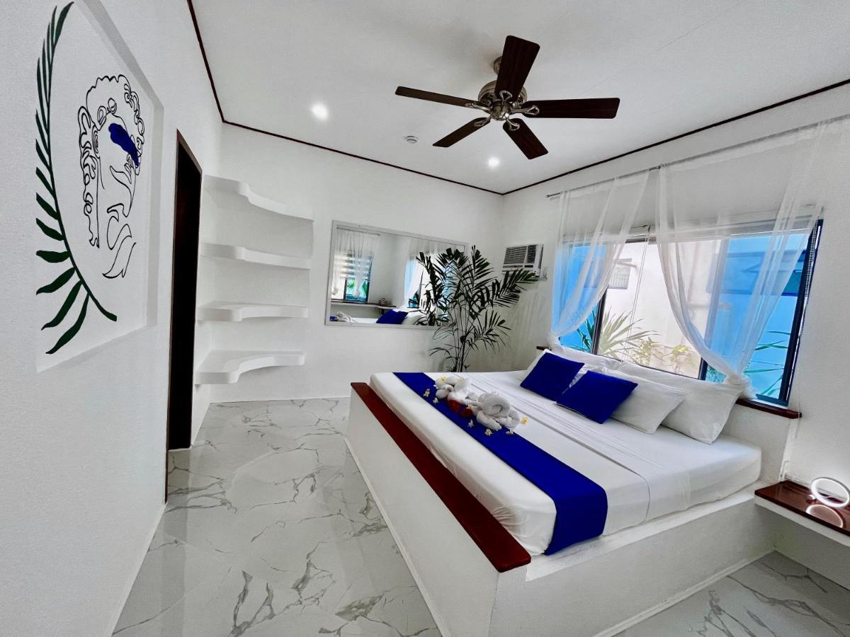 Pawikan Boutique Hotel Moalboal Bagian luar foto